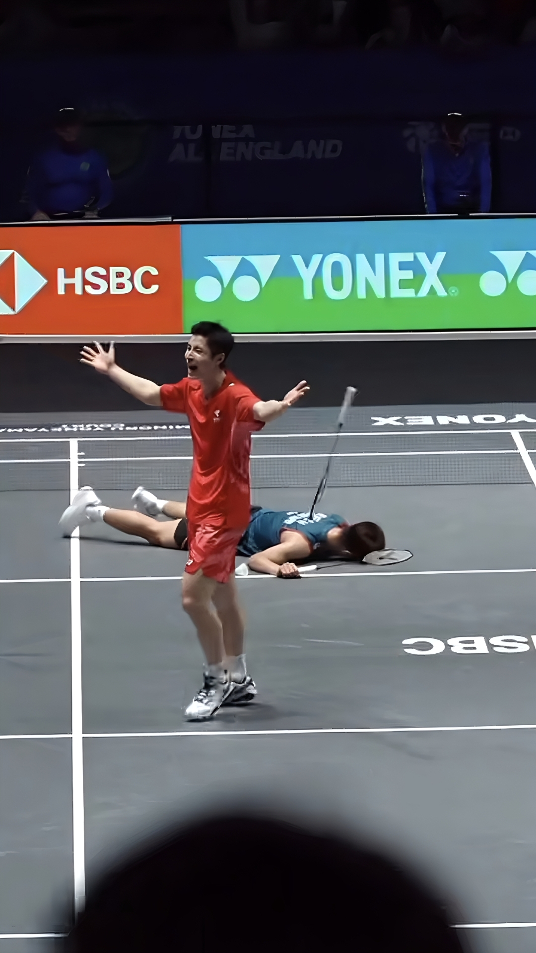 印尼队完胜韩国队,石宇奇统治全场 印尼队完胜韩国队,石宇奇统治全场