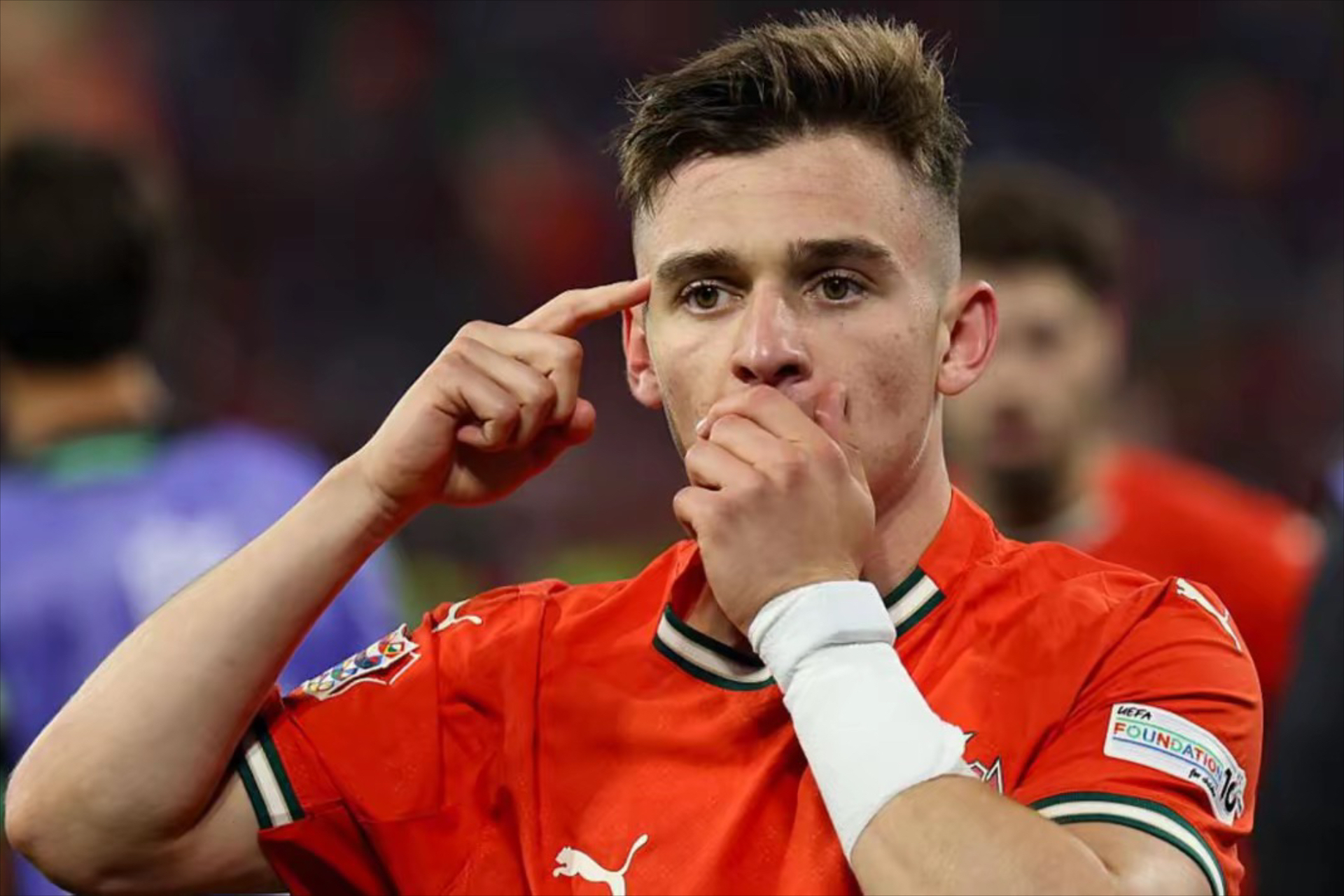 波兰轻取瑞士，C罗点燃赛场