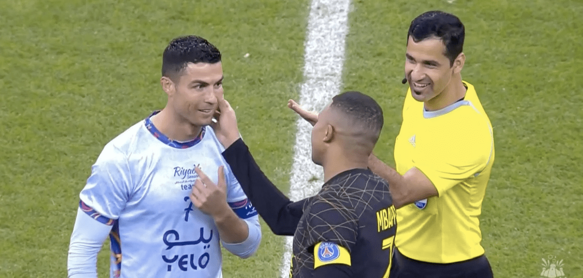 爱游戏官网-曼城力克韩国，C罗扛起全队