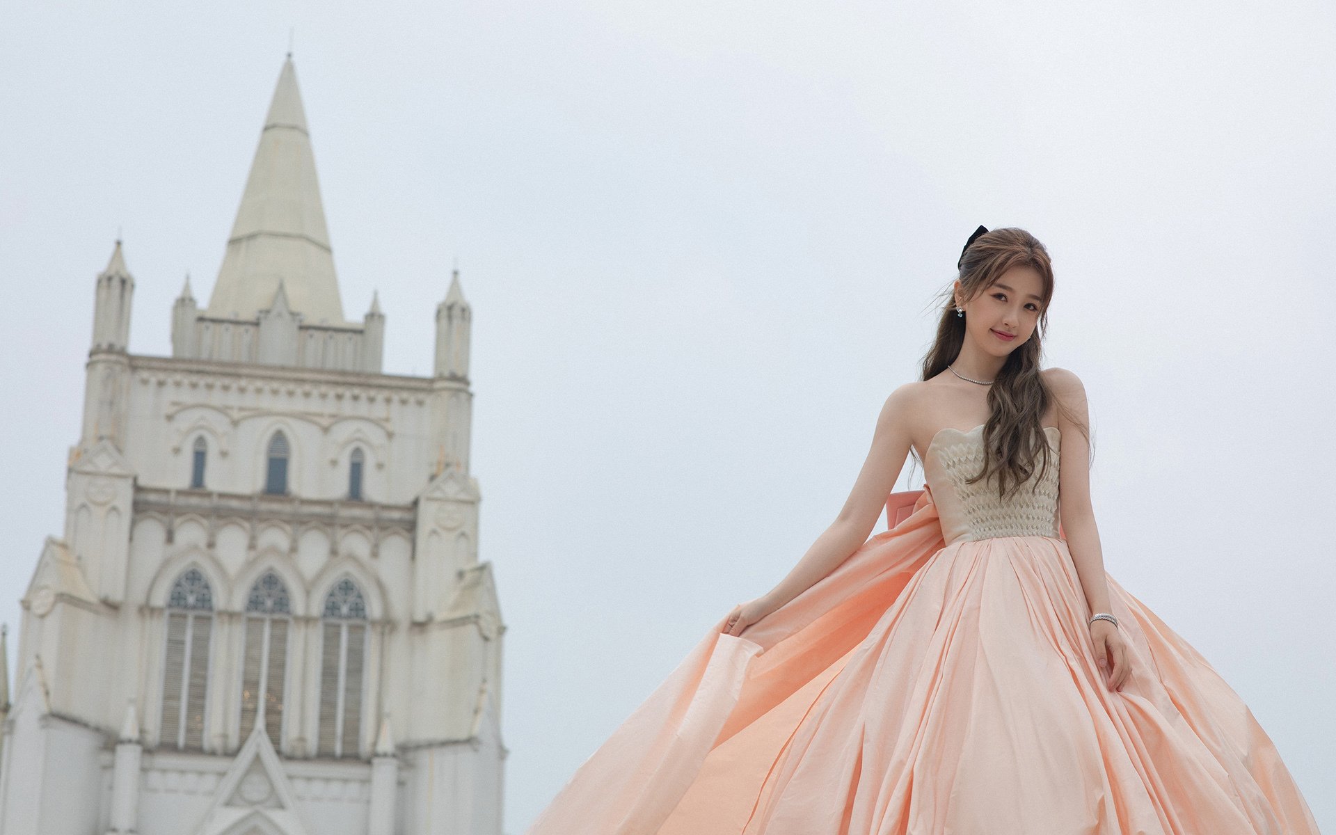 跨界奇幻联动！2026世界杯决赛前夜，森林狼与火箭在绿茵场上演加时篮球激战